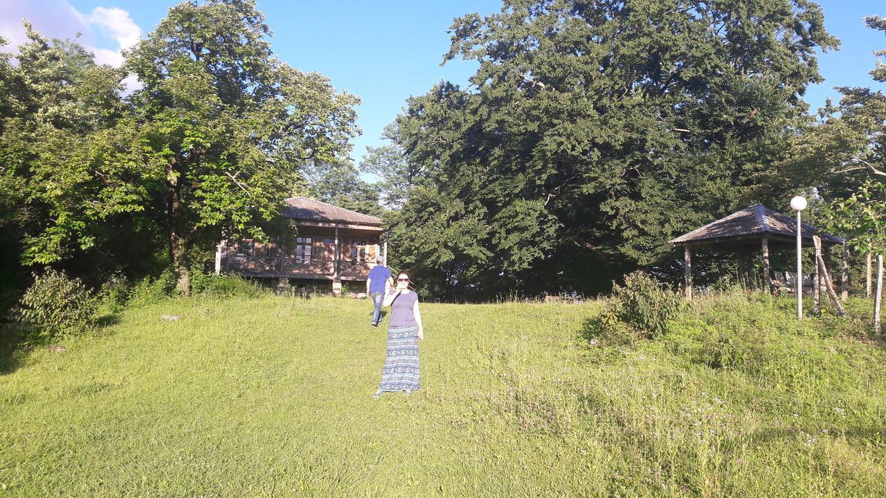 Guest House Mart Villa Martvili Eksteriør bilde